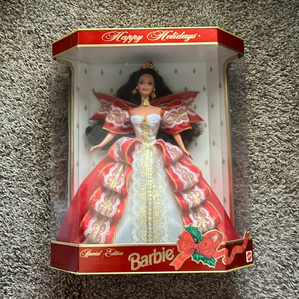 Happy Holidays 1997 Barbie Doll